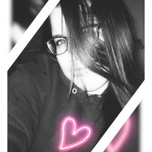 Meet your Posher, Karissa